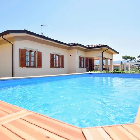 3 Bedroom In Camaiore